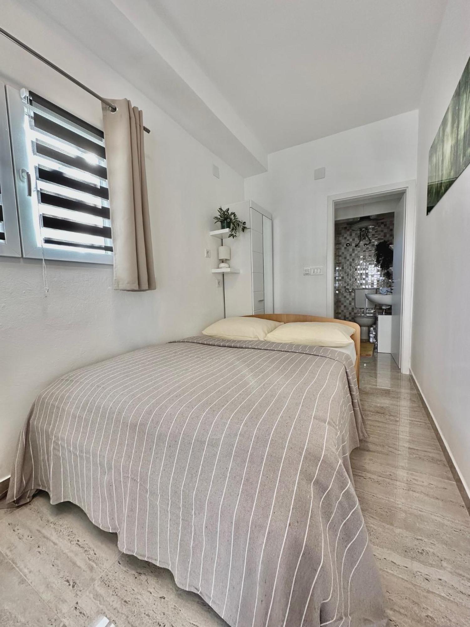 Apartments Hajl Krk Town Εξωτερικό φωτογραφία