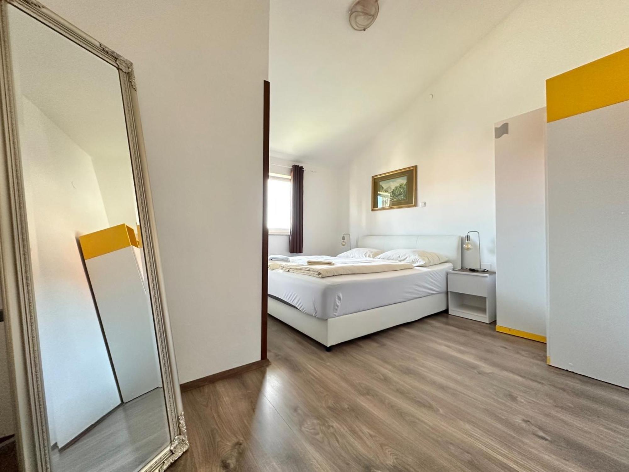 Apartments Hajl Krk Town Εξωτερικό φωτογραφία